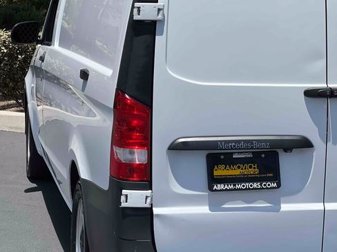 Used 2022 Mercedes-Benz Metris image 43