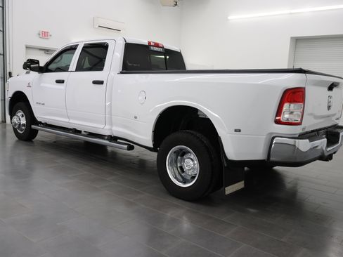 Used 2022 RAM 3500 Tradesman AWD/4WD image 6