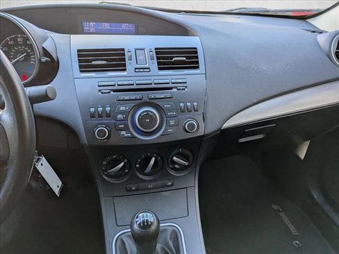 Used 2012 MAZDA MAZDA3 i Sport image 11