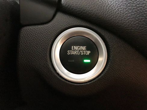 Certified 2024 Chevrolet Equinox LT image 30