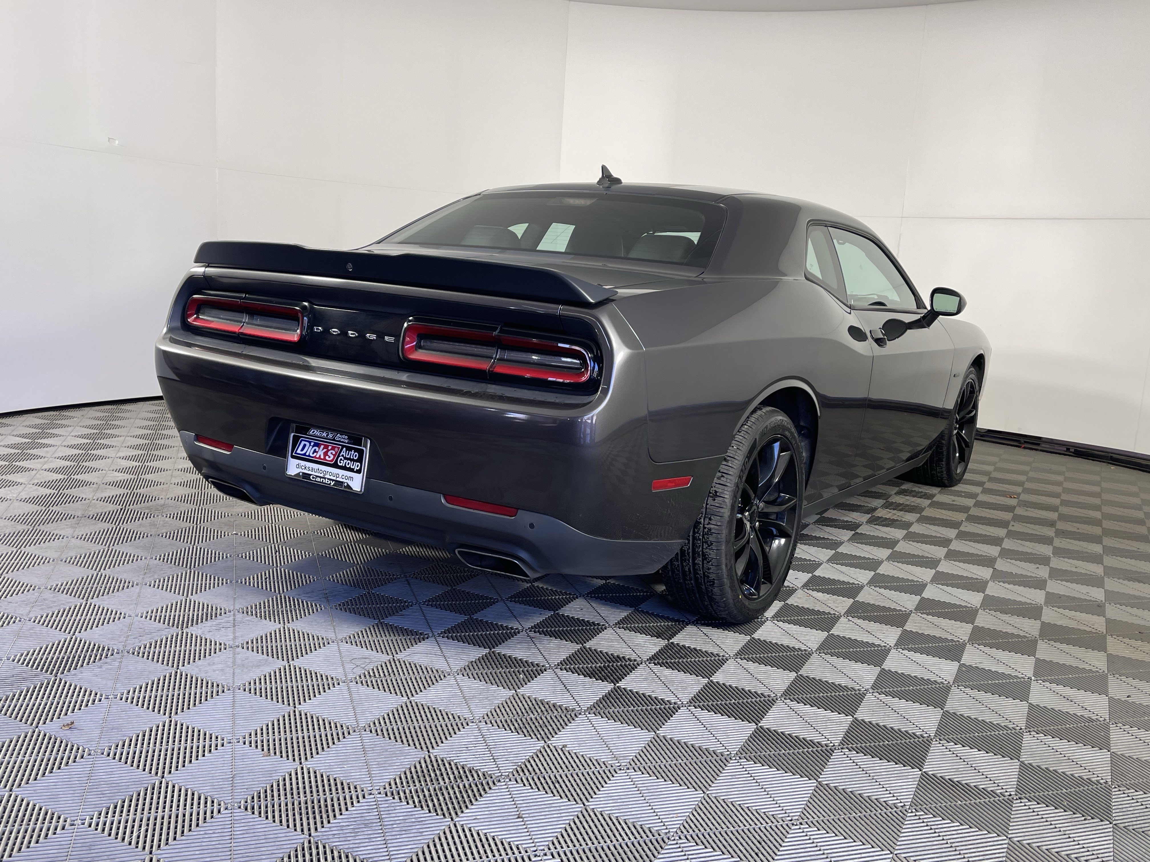 Used 2016 Dodge Challenger R/T Plus RWD image 6