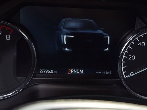 Certified 2022 Ford F150 XLT w/ Equipment Group 302A High image 7