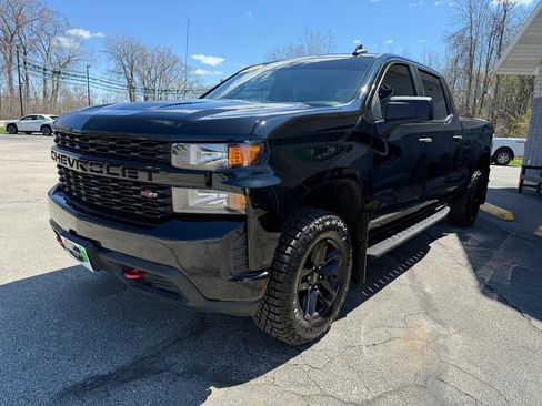 Used 2022 Chevrolet Silverado 1500 Custom Trail Boss w/ Midnight Edition AWD/4WD image 7