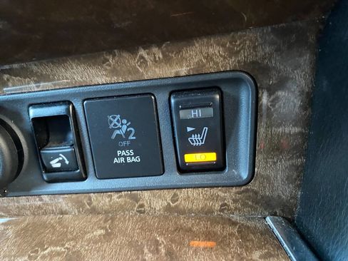 Used 2017 INFINITI QX80 4WD w/ Driver Assistance Package image 40