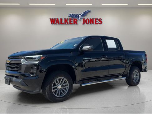 Used 2024 Chevrolet Colorado LT w/ LT Convenience Package III image 7