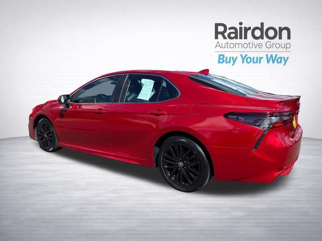 Used 2021 Toyota Camry SE FWD image 5