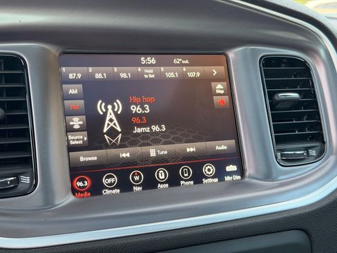 Used 2020 Dodge Charger R/T w/ Blacktop Package image 25