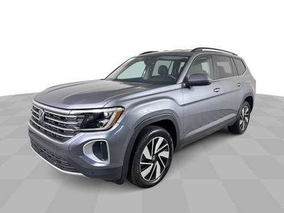 Used 2025 Volkswagen Atlas SE