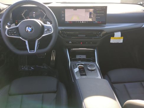 Certified 2026 BMW 330i xDrive Sedan w/ M Sport Package AWD/4WD image 29