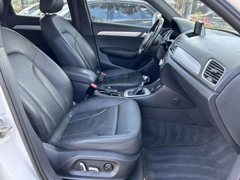 Used 2017 Audi Q3 2.0T Premium w/ Convenience Package image 23