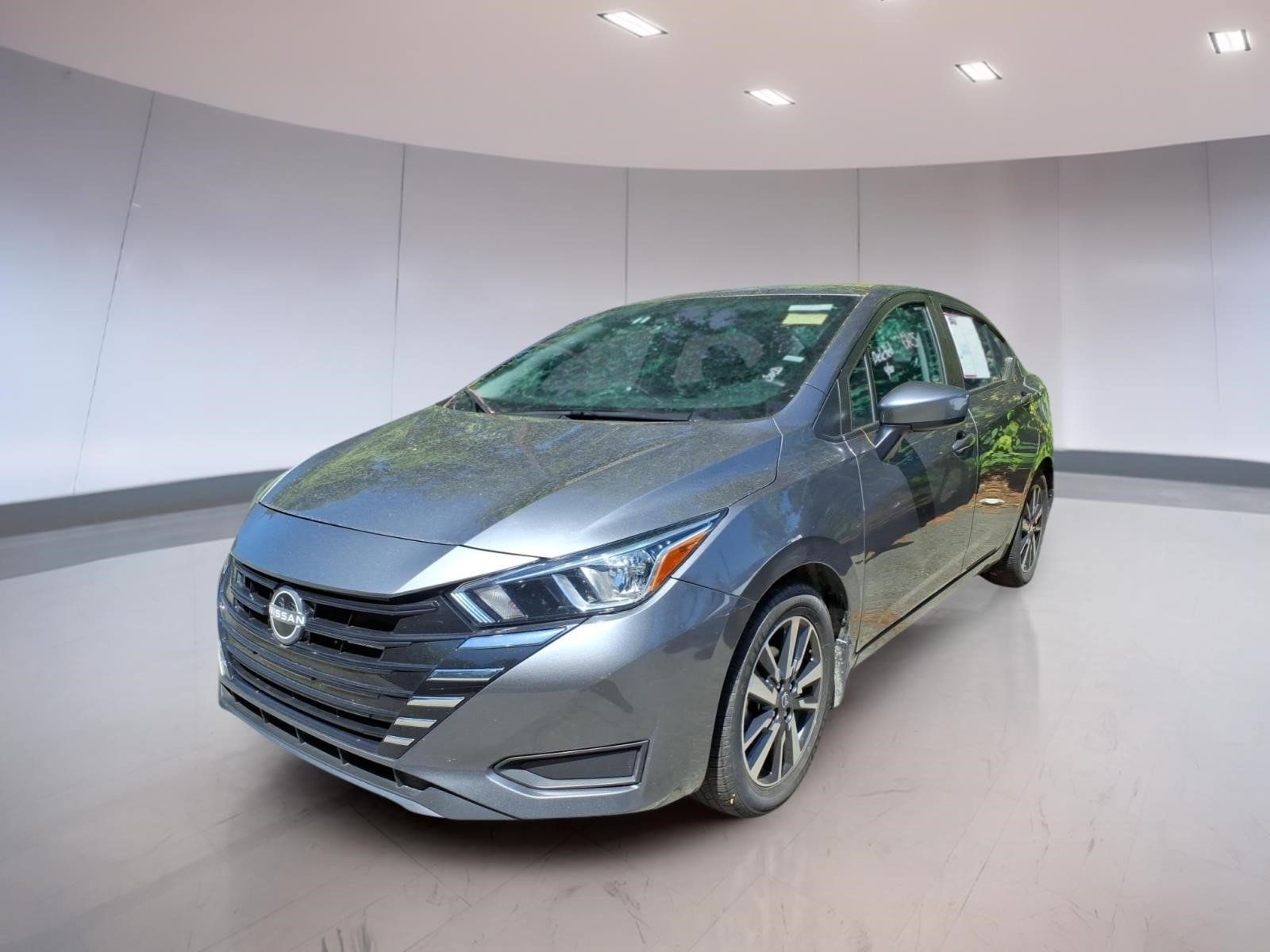 Used 2024 Nissan Versa SV w/ Trunk Package FWD image 2