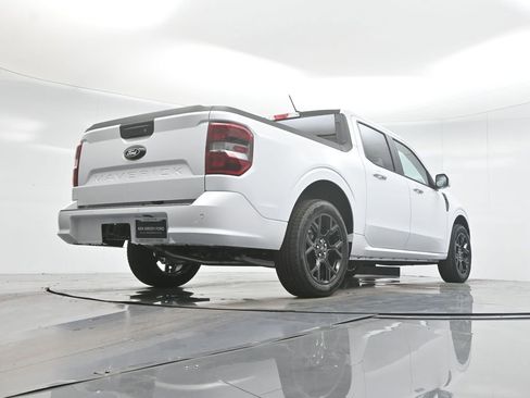 New 2025 Ford Maverick Lobo image 48