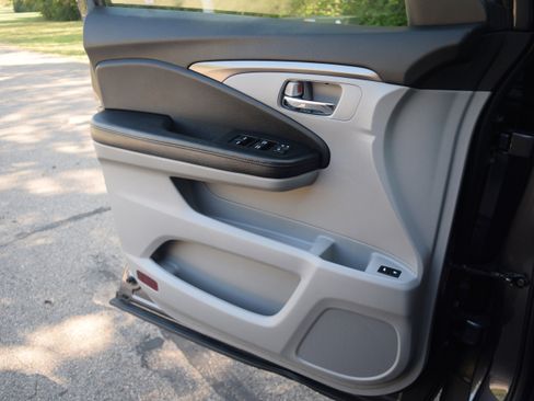 Used 2017 Honda Pilot EX-L image 20