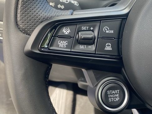 Used 2024 Alfa Romeo Tonale Ti image 21