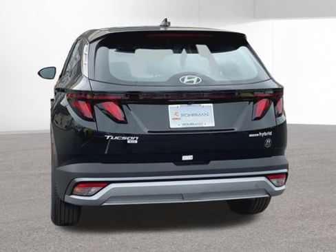 New 2026 Hyundai Tucson Blue SE image 8