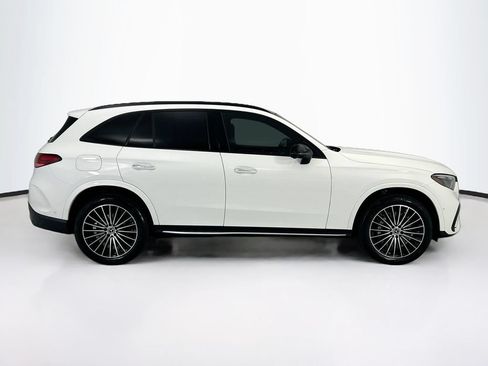 Used 2024 Mercedes-Benz GLC 300 4MATIC image 4