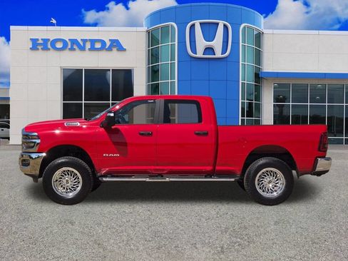Used 2026 RAM 2500 Big Horn AWD/4WD image 25