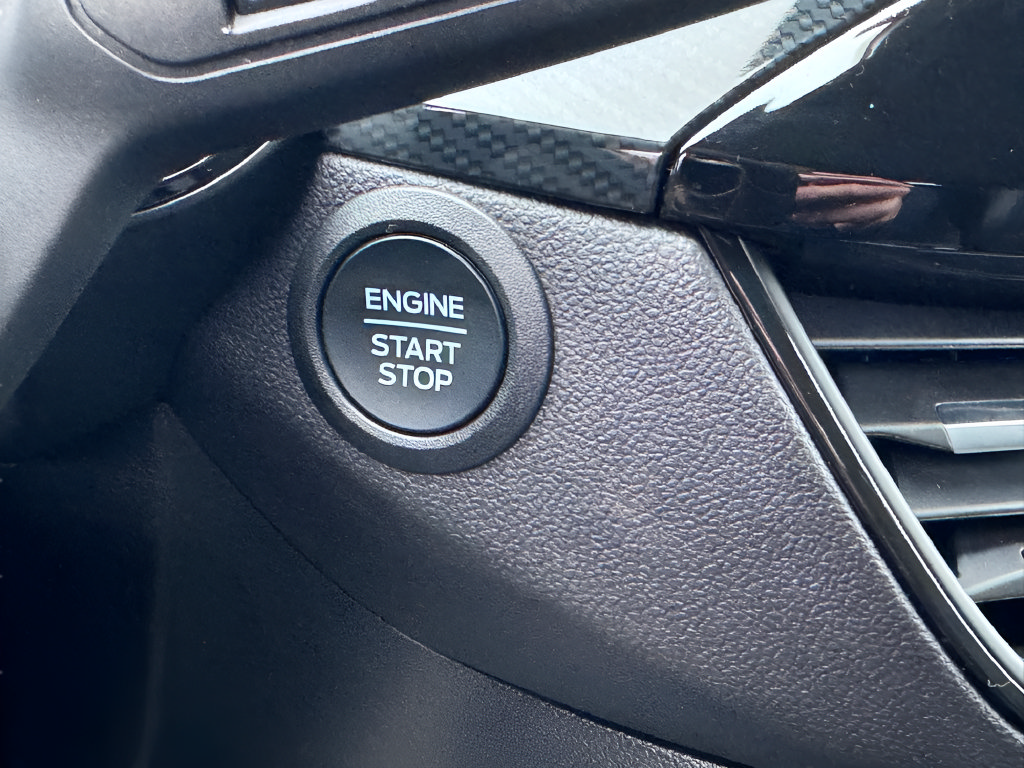 Used 2026 Ford Escape ST-Line FWD image 19