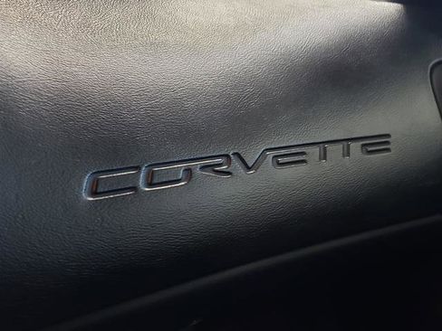 Used 2005 Chevrolet Corvette Convertible image 23