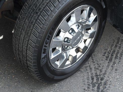 Used 2016 GMC Sierra 2500 Denali w/ Duramax Plus Package image 11