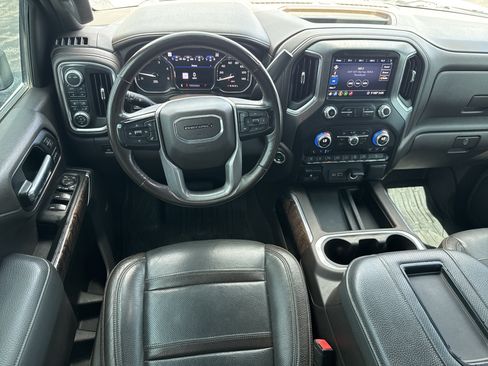 Used 2020 GMC Sierra 3500 Denali w/ Denali Ultimate Package AWD/4WD image 12
