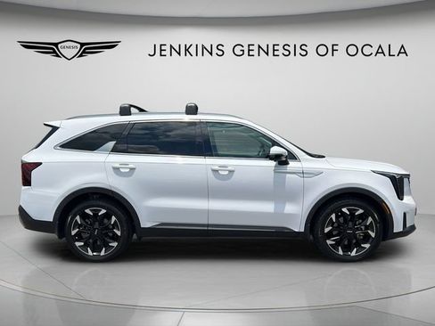 Used 2024 Kia Sorento SX FWD image 2
