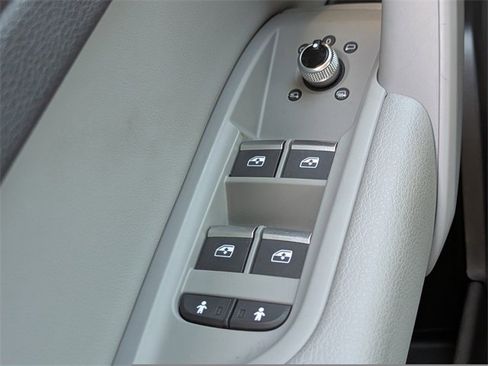 Used 2021 Audi Q5 2.0T Premium image 28