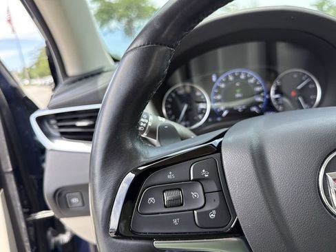 Used 2023 Buick Enclave Avenir w/ Avenir Technology Package FWD image 17