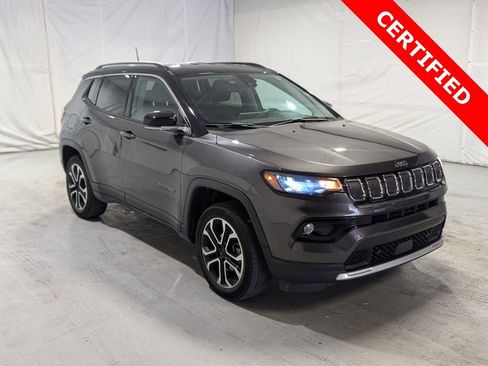 Certified 2022 Jeep Compass Limited image 1