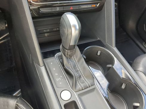 Used 2023 Volkswagen Atlas SE w/ Panoramic Sunroof Package FWD image 28