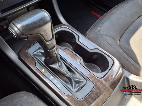 Used 2019 GMC Canyon SLE w/ Elevation Edition image 22