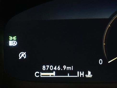 Used 2020 Lincoln Aviator Reserve w/ Equipment Group 201A image 22