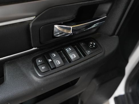 Used 2021 RAM 1500 Warlock AWD/4WD image 18