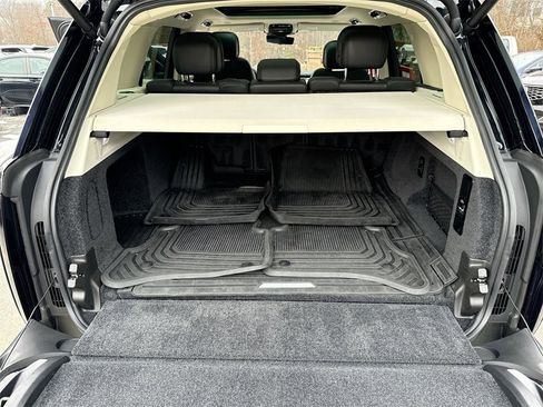 Used 2023 Land Rover Range Rover SE image 20