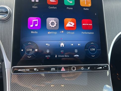 Used 2025 Mercedes-Benz GLC 43 AMG 4MATIC image 43