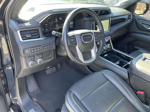 Used 2022 GMC Yukon Denali image 19