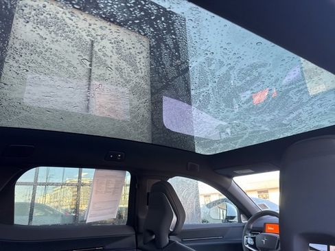 Used 2025 Polestar Polestar 3 image 22