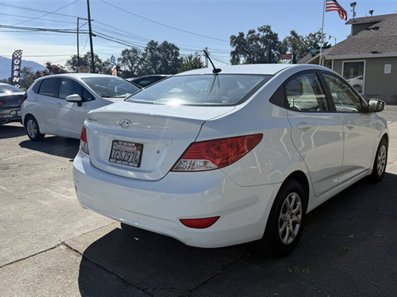 Used 2014 Hyundai Accent GLS FWD image 4