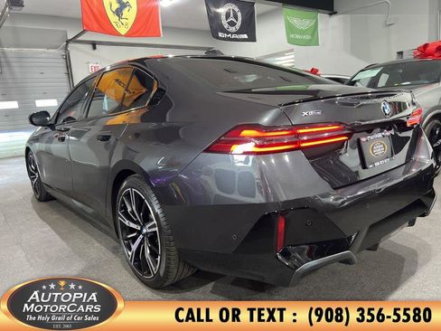 Used 2024 BMW 540i xDrive w/ Premium Package AWD/4WD image 57