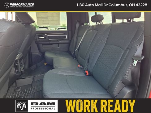 New 2026 RAM 2500 Big Horn AWD/4WD image 13