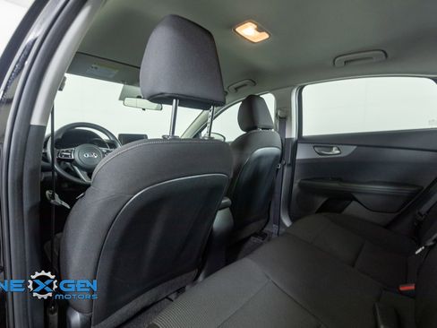 Used 2020 Kia Forte LXS image 25