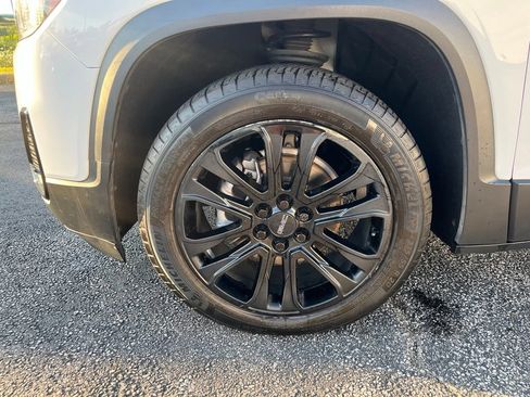 Certified 2023 GMC Acadia SLT w/ Elevation Edition AWD/4WD image 38