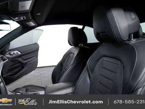 Used 2021 BMW M440i Convertible image 6