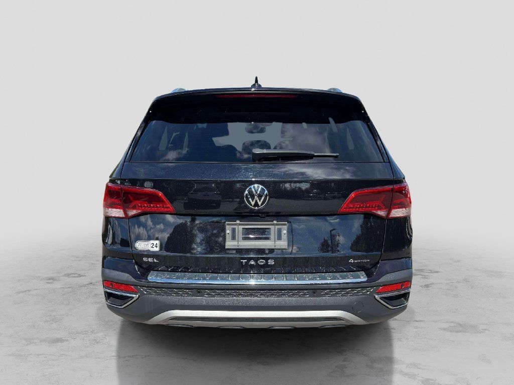 Used 2023 Volkswagen Taos SEL AWD/4WD image 4