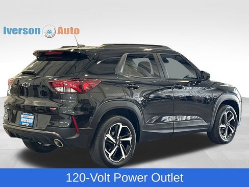 Used 2023 Chevrolet TrailBlazer RS w/ Convenience Package AWD/4WD image 9