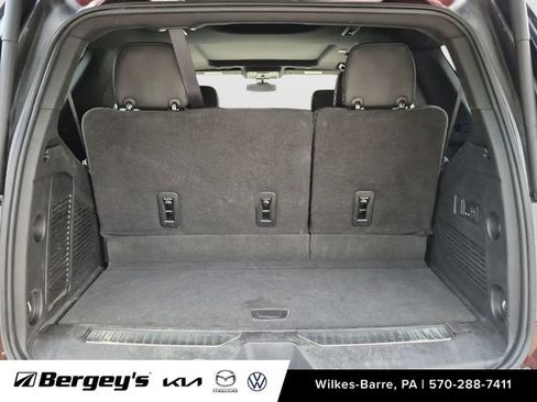 Used 2022 Chevrolet Tahoe RST w/ Luxury Package AWD/4WD image 26