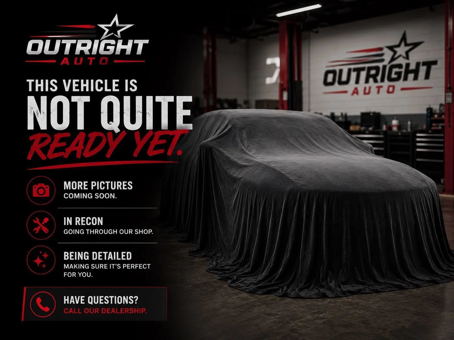 Used 2018 Ford Explorer XLT w/ Equipment Group 202A AWD/4WD image 16