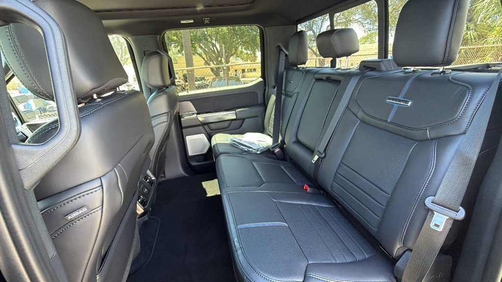 Used 2026 Ford F250 Platinum AWD/4WD image 24