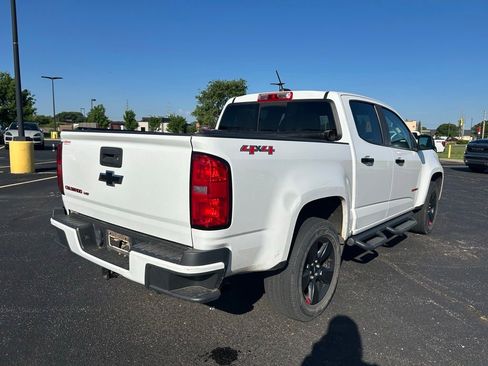 Used 2020 Chevrolet Colorado LT w/ Redline Special Edition AWD/4WD image 9