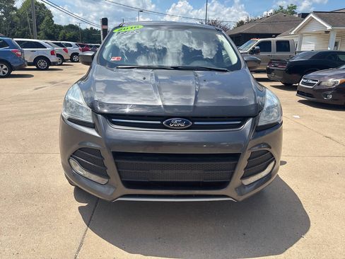Used 2016 Ford Escape SE AWD/4WD image 3